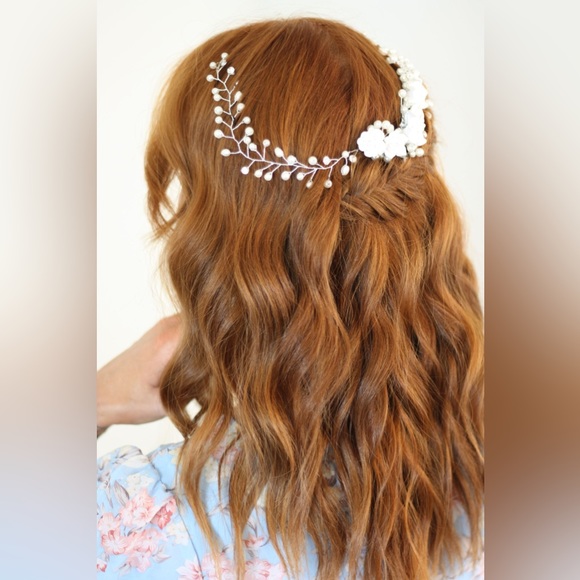 BRIDAL - Floral & Pearls Hair Vine Comb - Picture 3 of 6